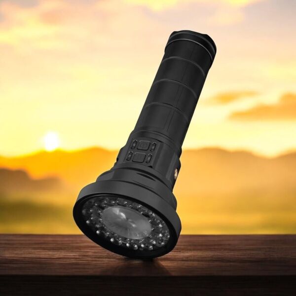 PANTHER PT-4122 USB ŞARJLI 4X181350 PİLLİ 15.000LUMEN 50WAT EL FENERİ