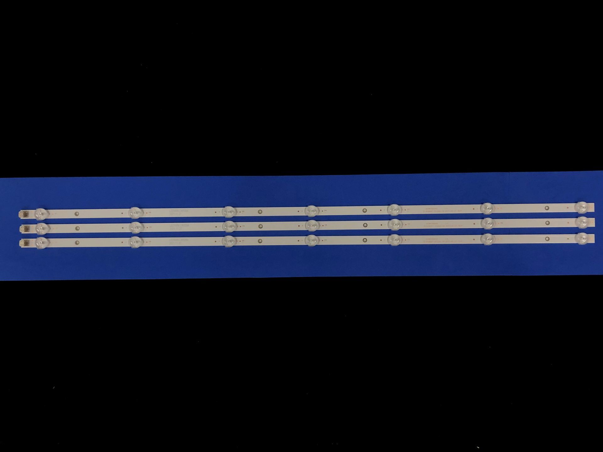 LCD LED-2316- TAKIM-3 LÜ-U3900STR-303WY390042-532WY390M12-WİNKEL