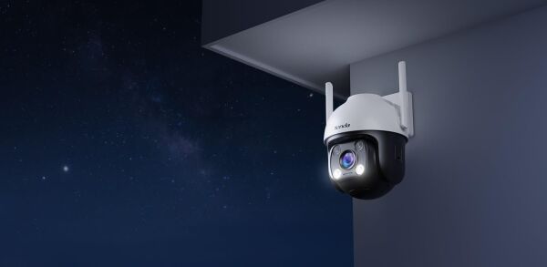 Tenda CH3-WCA 3MP 1080P Dış Mekan Wifi PTZ Hareketli Kamera