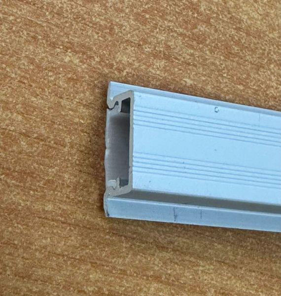 LED PROFİL KASASI YA-020 KASA+CAM DAHİL 305 CM 1 BOY  FİYATIDIR